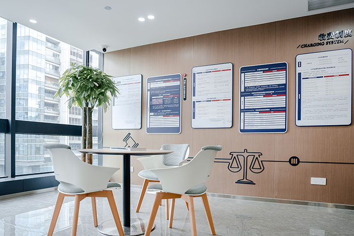 杭州律所辦公室裝修設計：專業(yè)感、私密性與品牌調(diào)性的統(tǒng)一